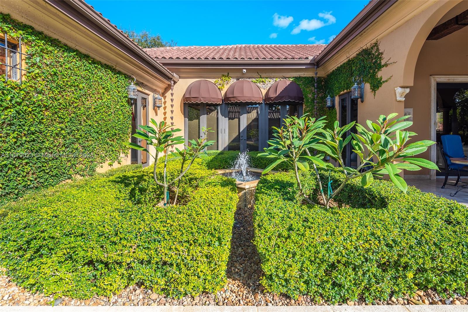 10390 SW 62nd St Miami, FL 33173