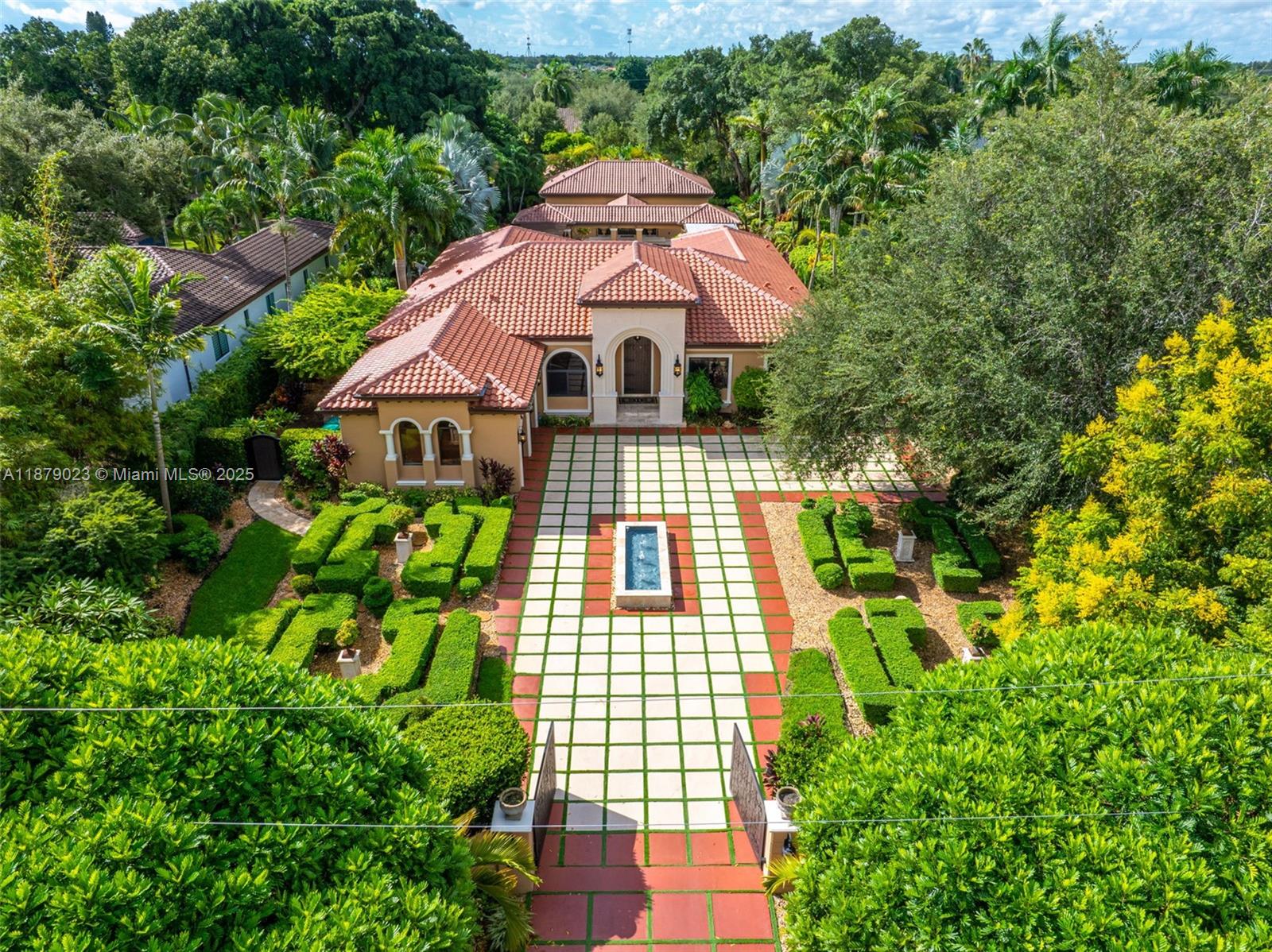 10390 SW 62nd St Miami, FL 33173