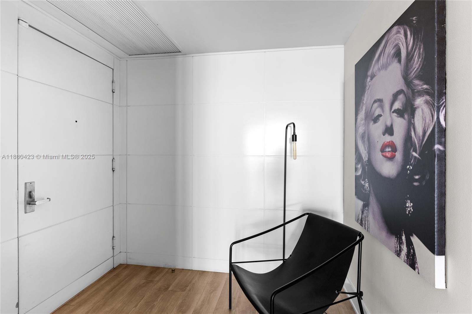 image Icon Brickell Tower I19