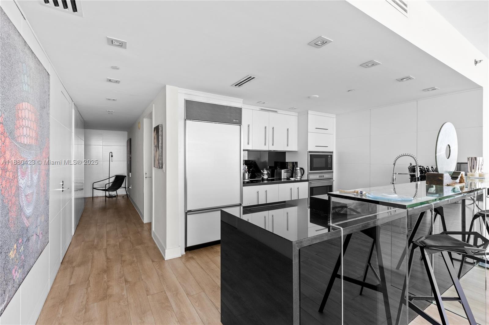 image Icon Brickell Tower I26