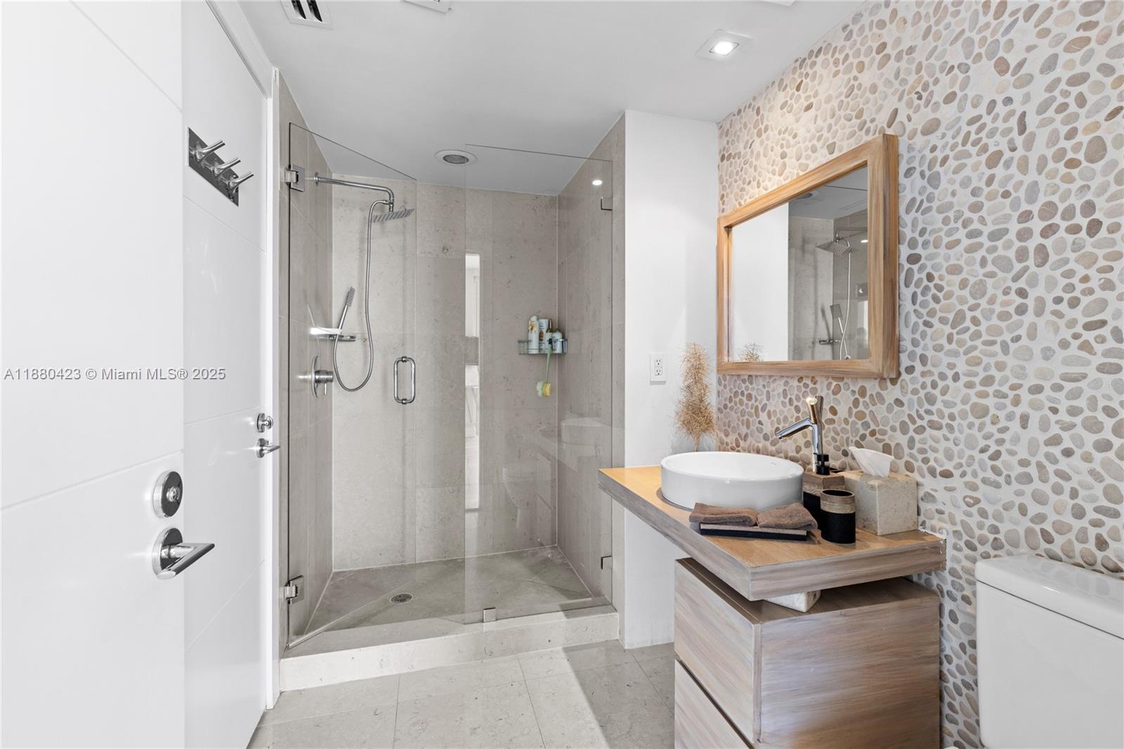 image Icon Brickell Tower I3