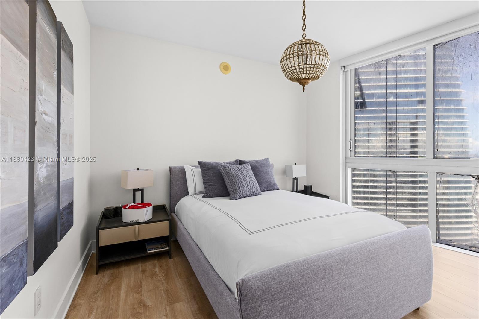 image Icon Brickell Tower I5