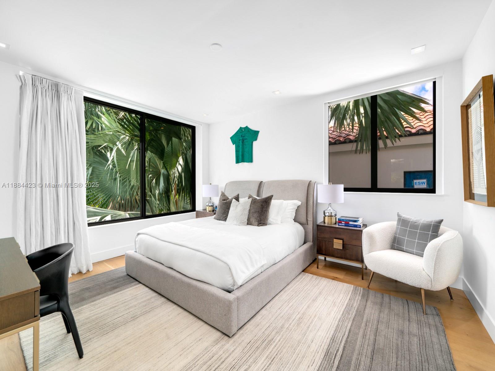 1755 Fairhaven Pl Miami, FL 33133