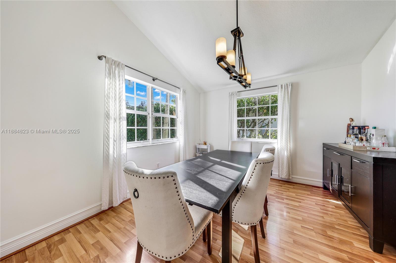 4030 SW 62nd Ave South Miami, FL 33155