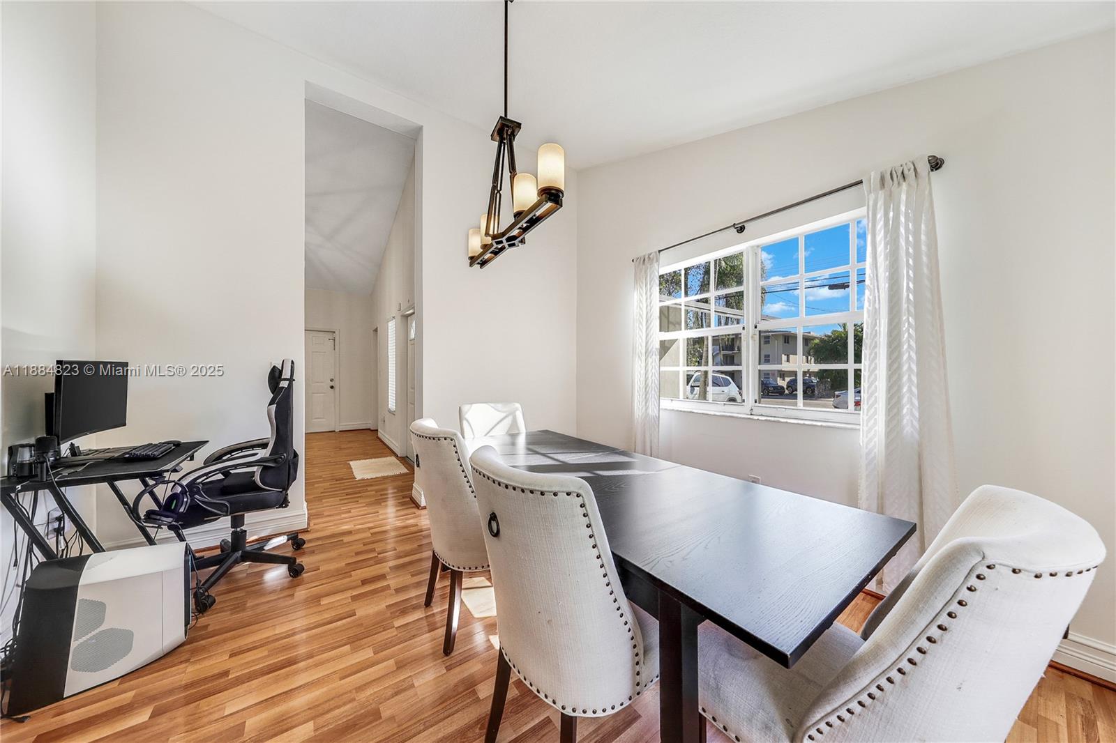 4030 SW 62nd Ave South Miami, FL 33155