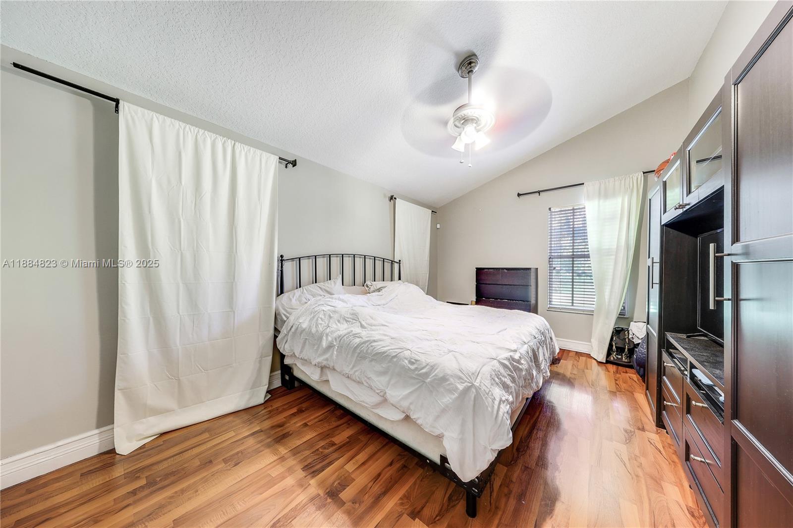 4030 SW 62nd Ave South Miami, FL 33155