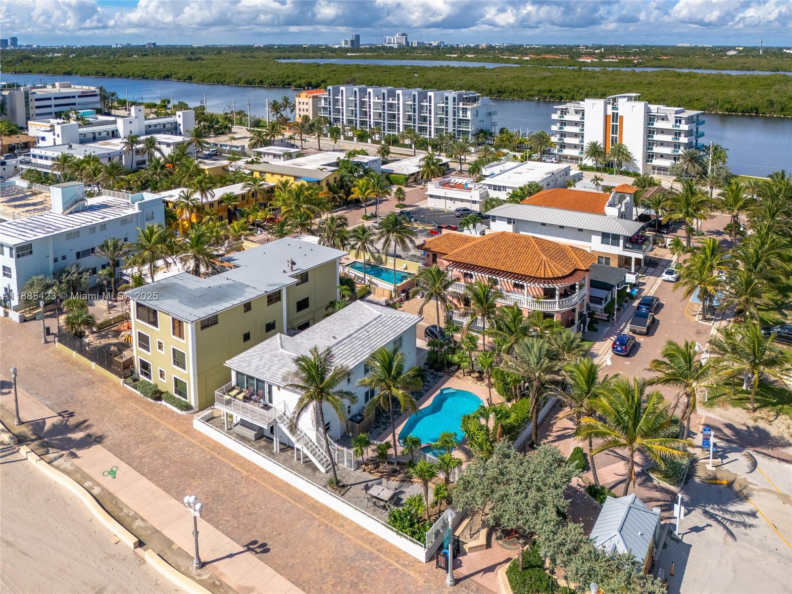 2910 N Surf Rd Hollywood, FL 33019 2910 N Surf Rd Hollywood, FL 33019