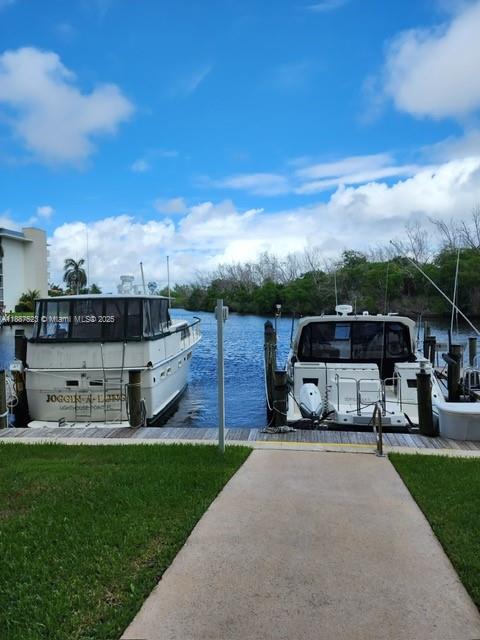 1537 E Hillsboro Blvd #444 Deerfield Beach, FL 33441