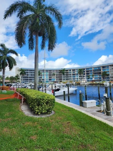 1537 E Hillsboro Blvd #444 Deerfield Beach, FL 33441
