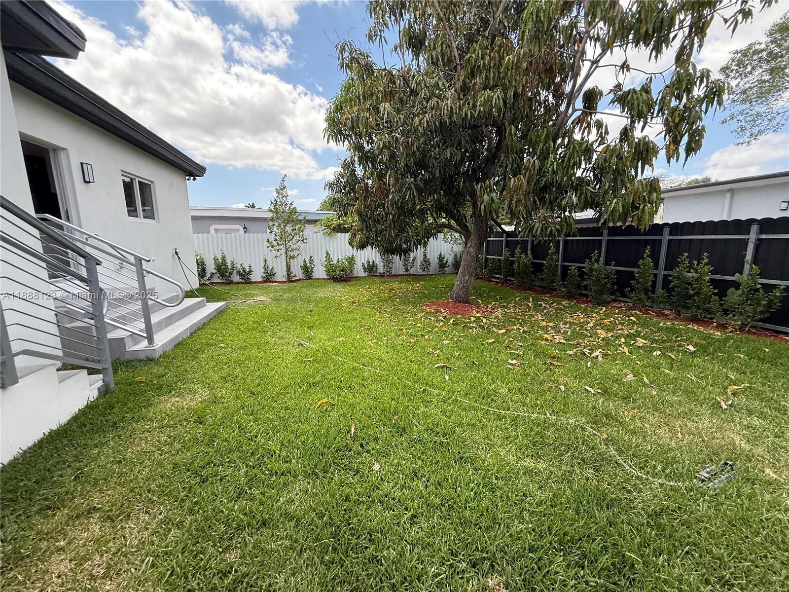 3431 NW 14th Ter Miami, FL 33125