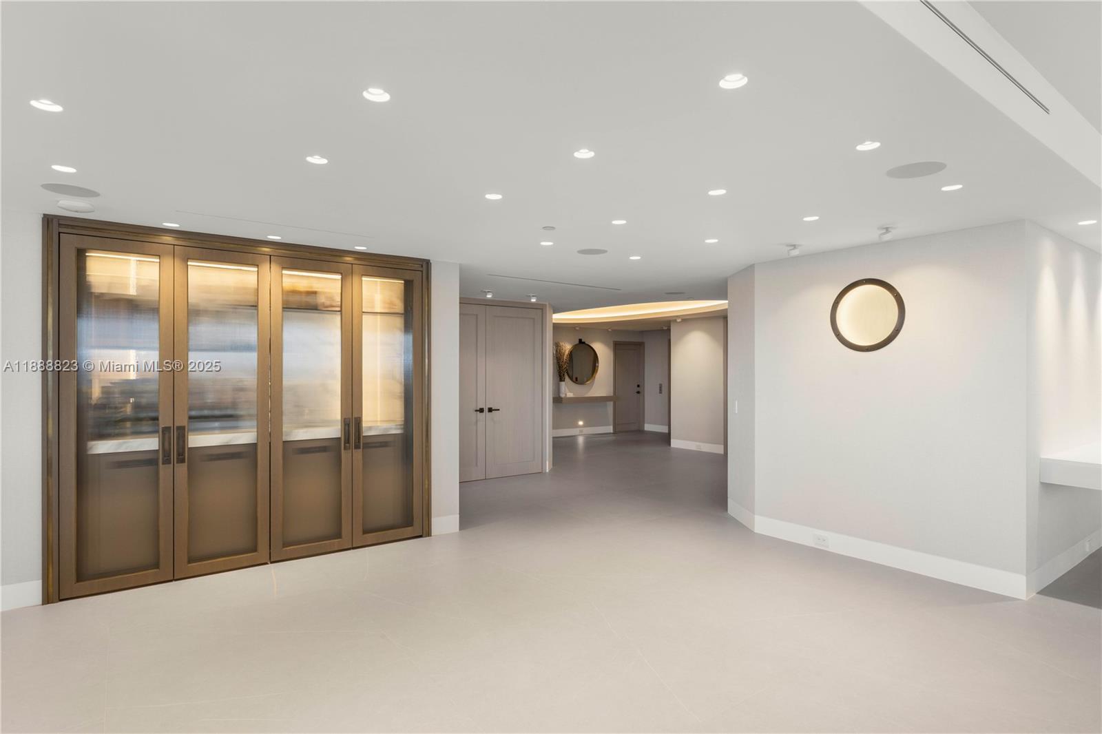 9999 Collins Ave #19K Bal Harbour, FL 33154 9999 Collins Ave #19K Bal Harbour, FL 33154