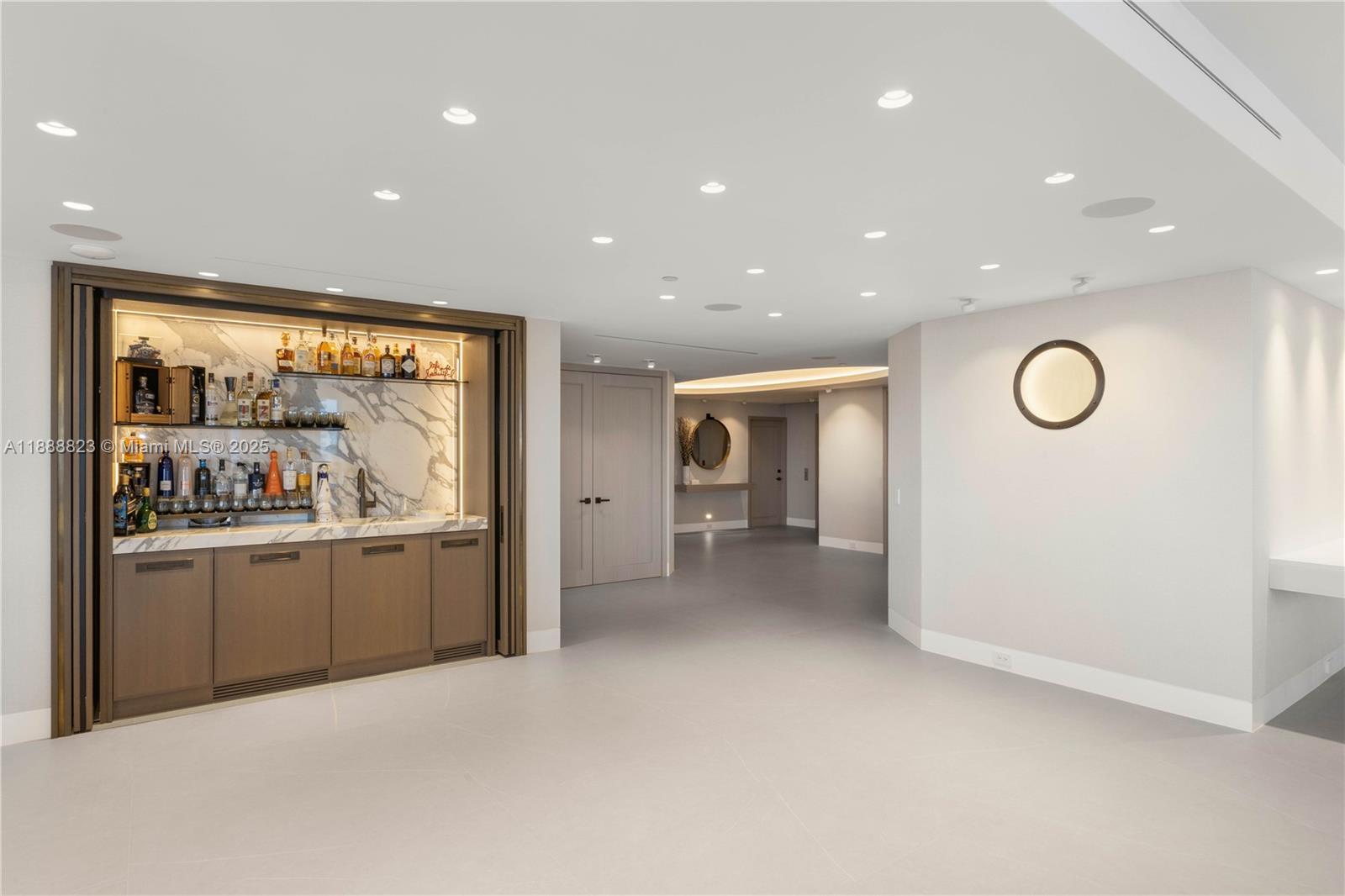 9999 Collins Ave #19K Bal Harbour, FL 33154 9999 Collins Ave #19K Bal Harbour, FL 33154