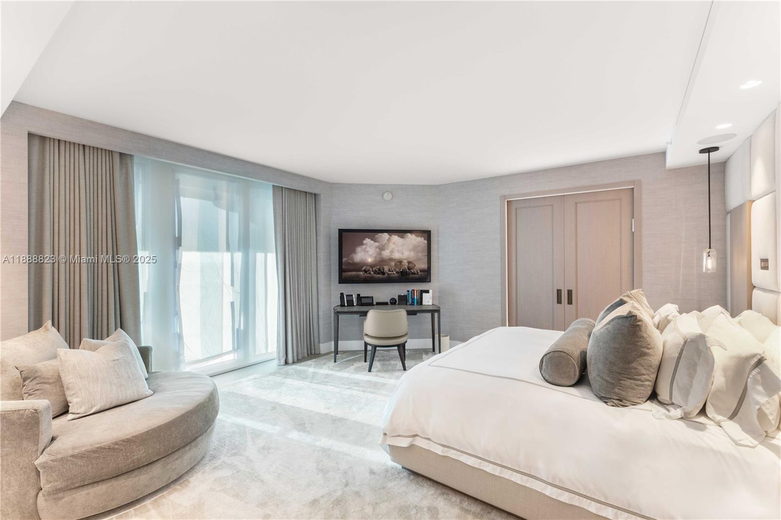 9999 Collins Ave #19K Bal Harbour, FL 33154 9999 Collins Ave #19K Bal Harbour, FL 33154