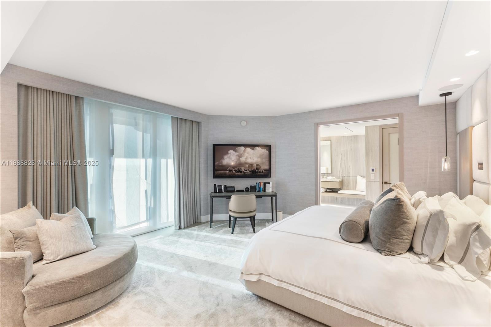 9999 Collins Ave #19K Bal Harbour, FL 33154 9999 Collins Ave #19K Bal Harbour, FL 33154