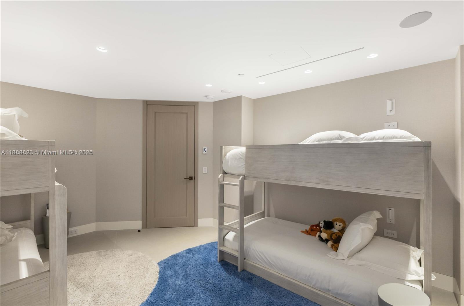 9999 Collins Ave #19K Bal Harbour, FL 33154 9999 Collins Ave #19K Bal Harbour, FL 33154