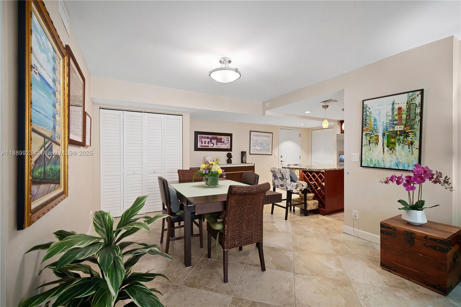 2301 S Ocean Dr #907