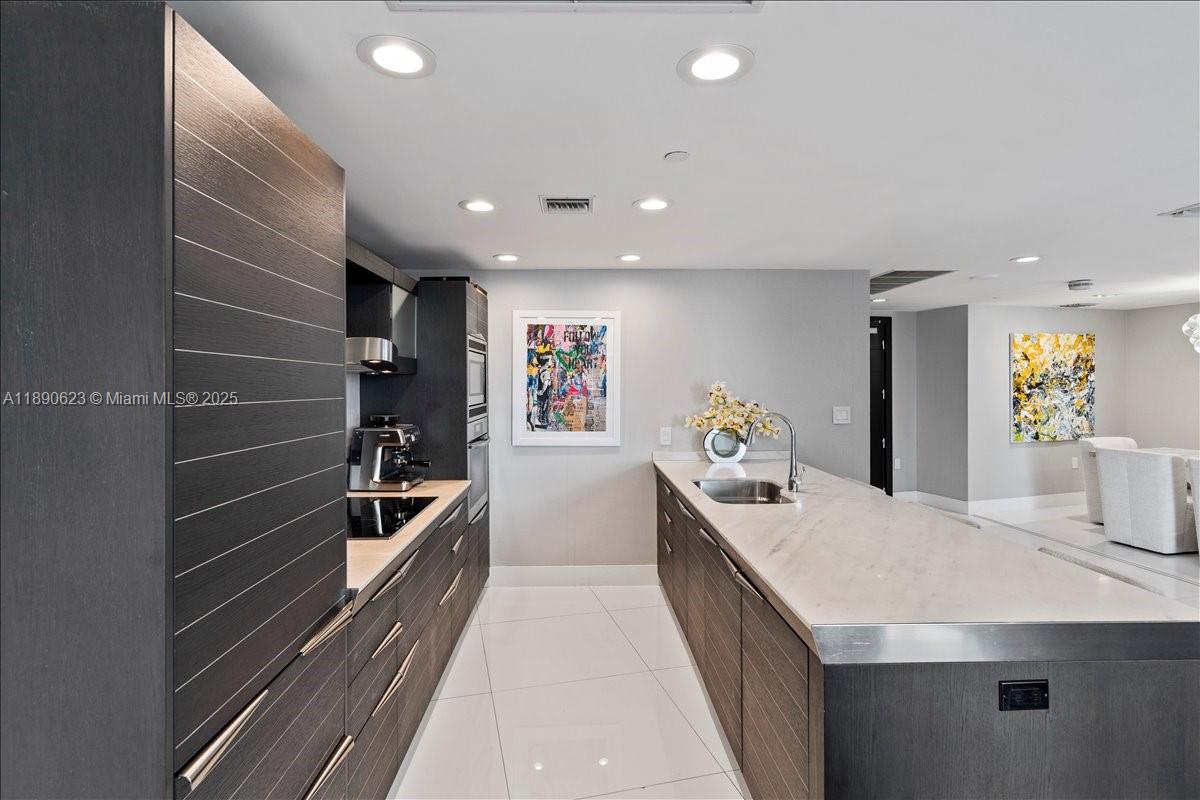 image Epic Residences9