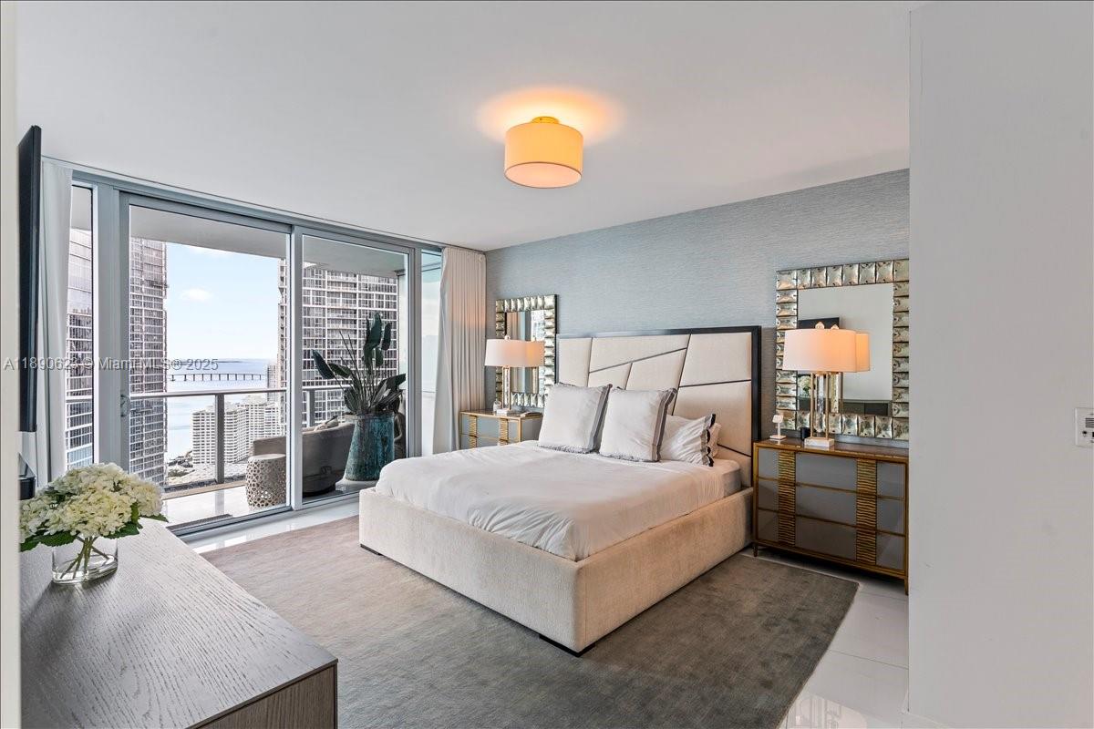 image Epic Residences11