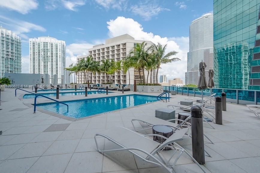 image Epic Residences27