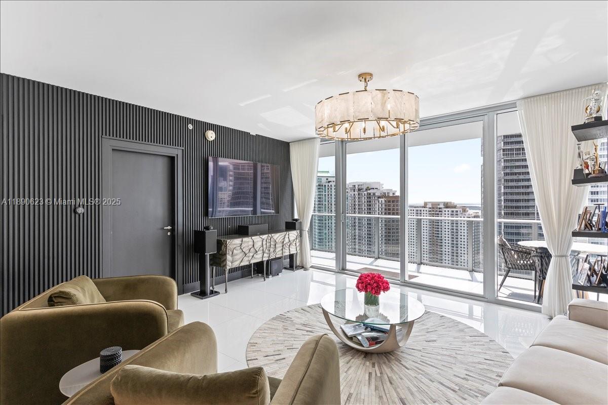 image Epic Residences4