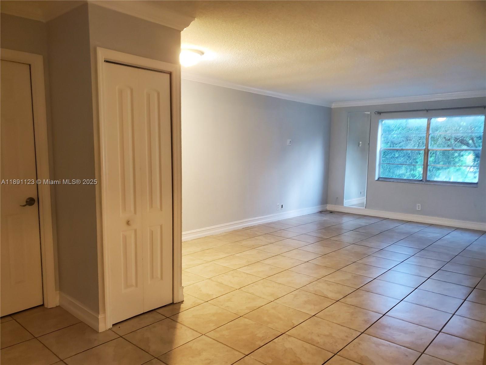 1300 Moffett St #203