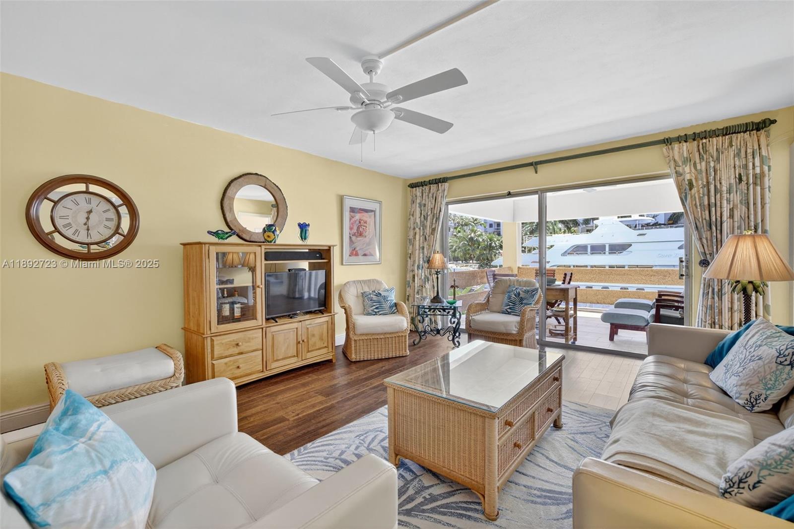 1700 SE 15th St #215 Fort Lauderdale, FL 33316 1700 SE 15th St #215 Fort Lauderdale, FL 33316