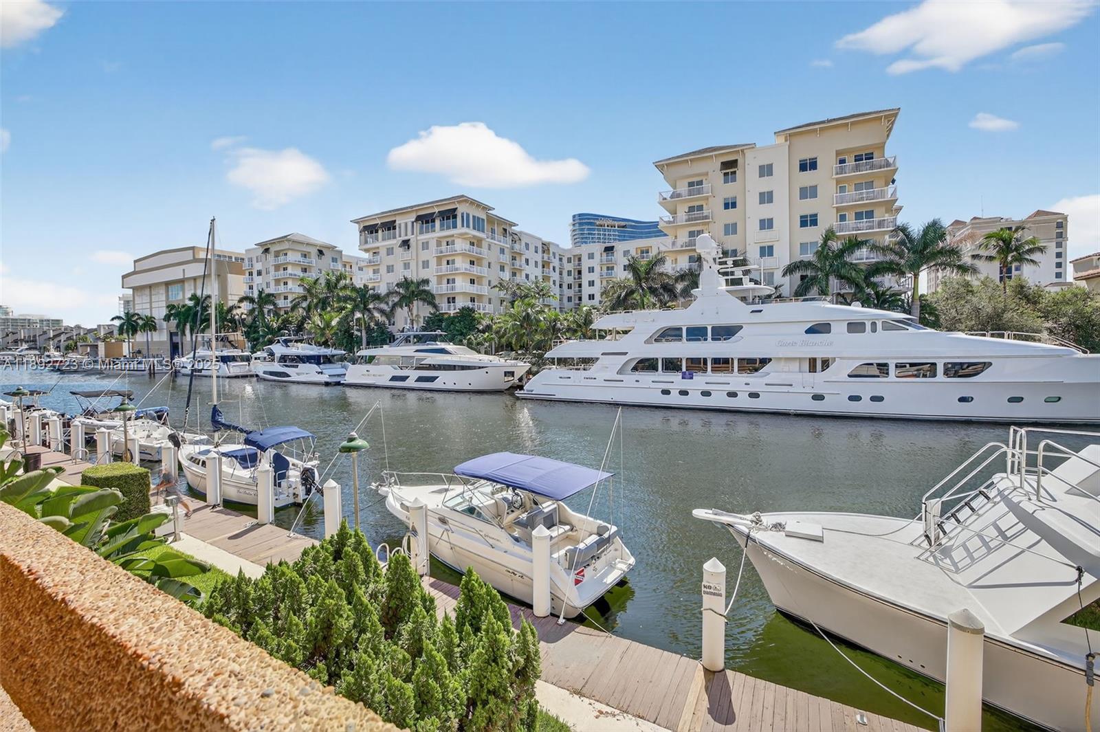 1700 SE 15th St #215 Fort Lauderdale, FL 33316 1700 SE 15th St #215 Fort Lauderdale, FL 33316
