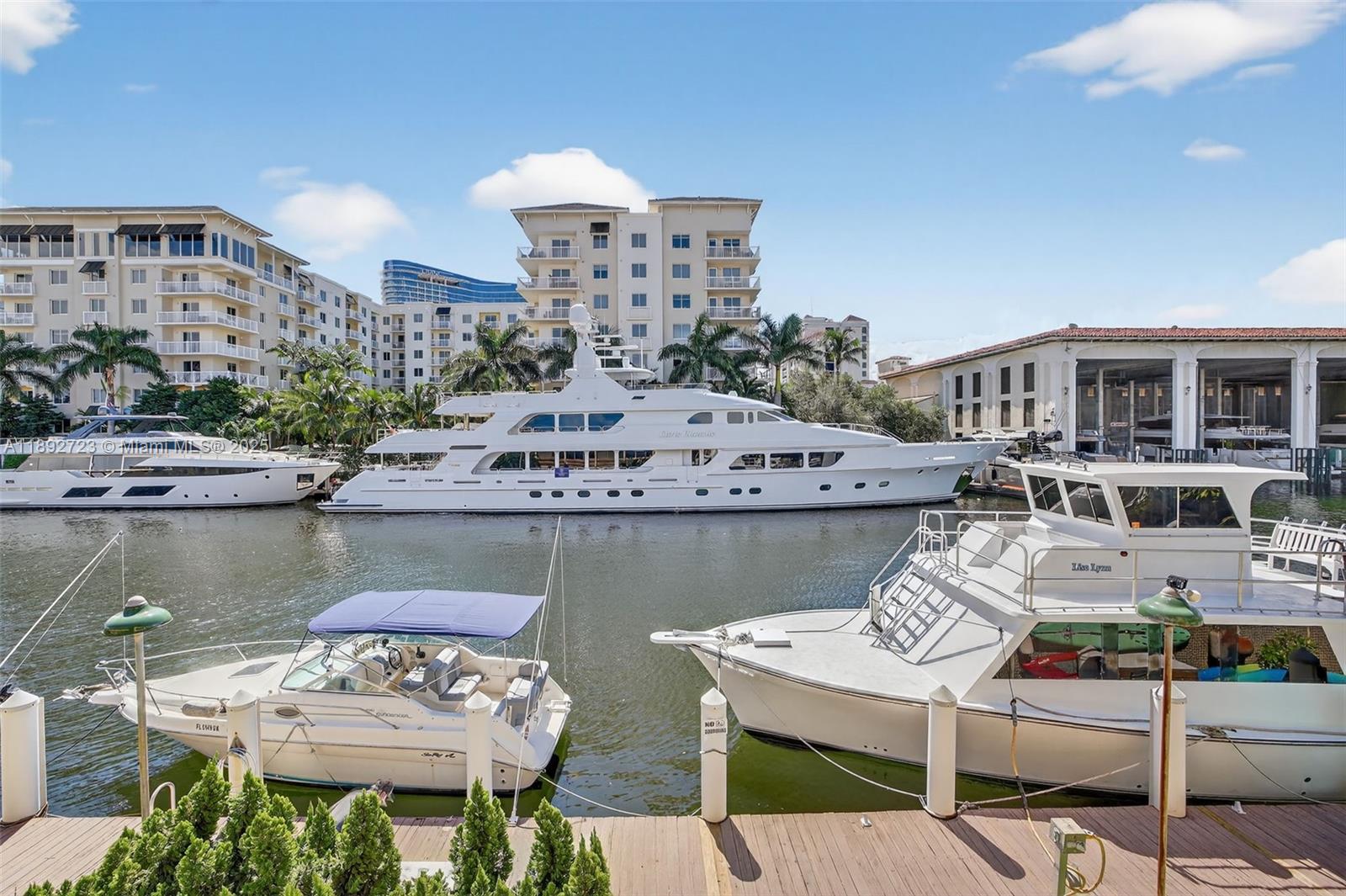 1700 SE 15th St #215 Fort Lauderdale, FL 33316 1700 SE 15th St #215 Fort Lauderdale, FL 33316
