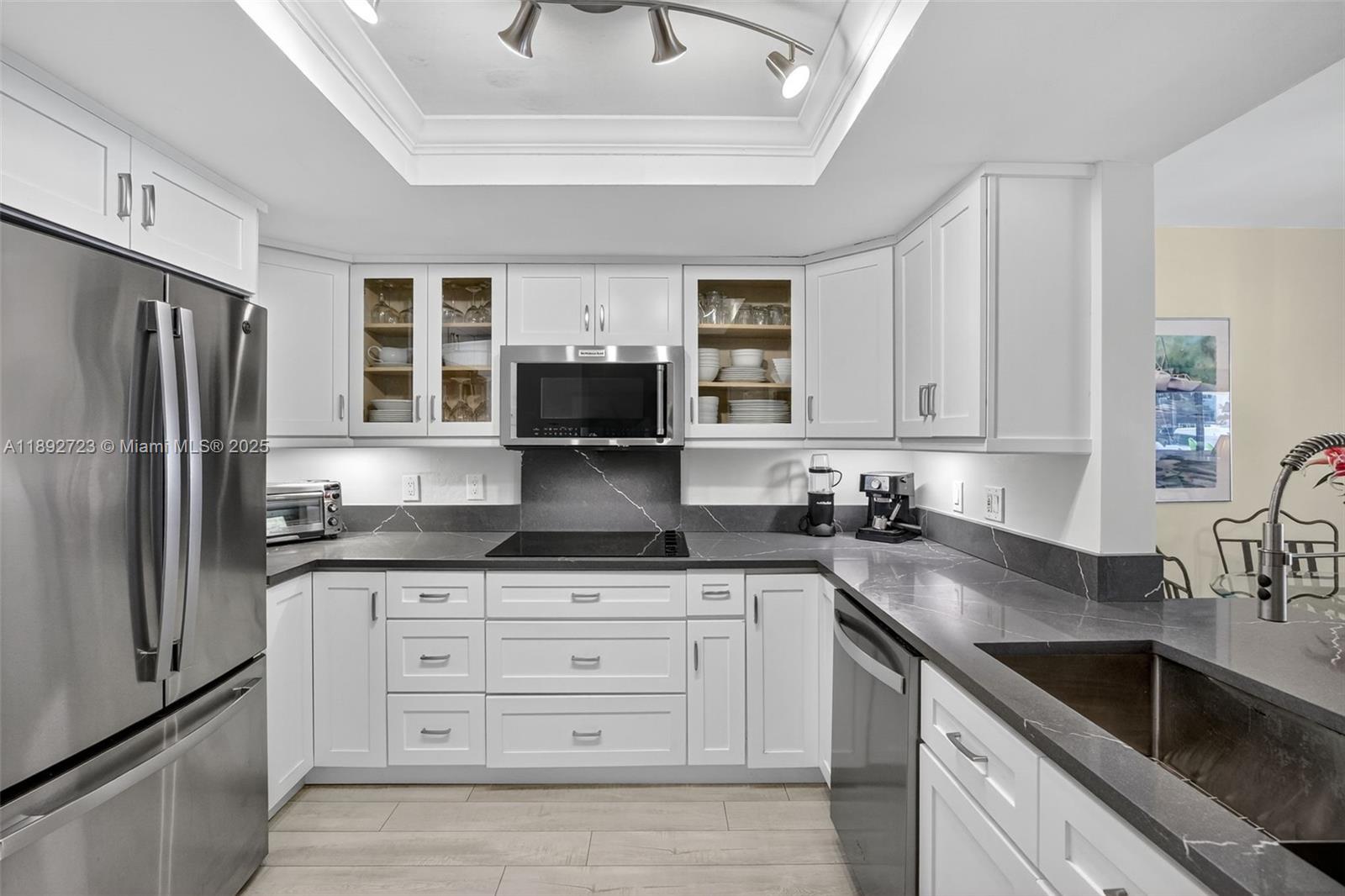 1700 SE 15th St #215 Fort Lauderdale, FL 33316 1700 SE 15th St #215 Fort Lauderdale, FL 33316