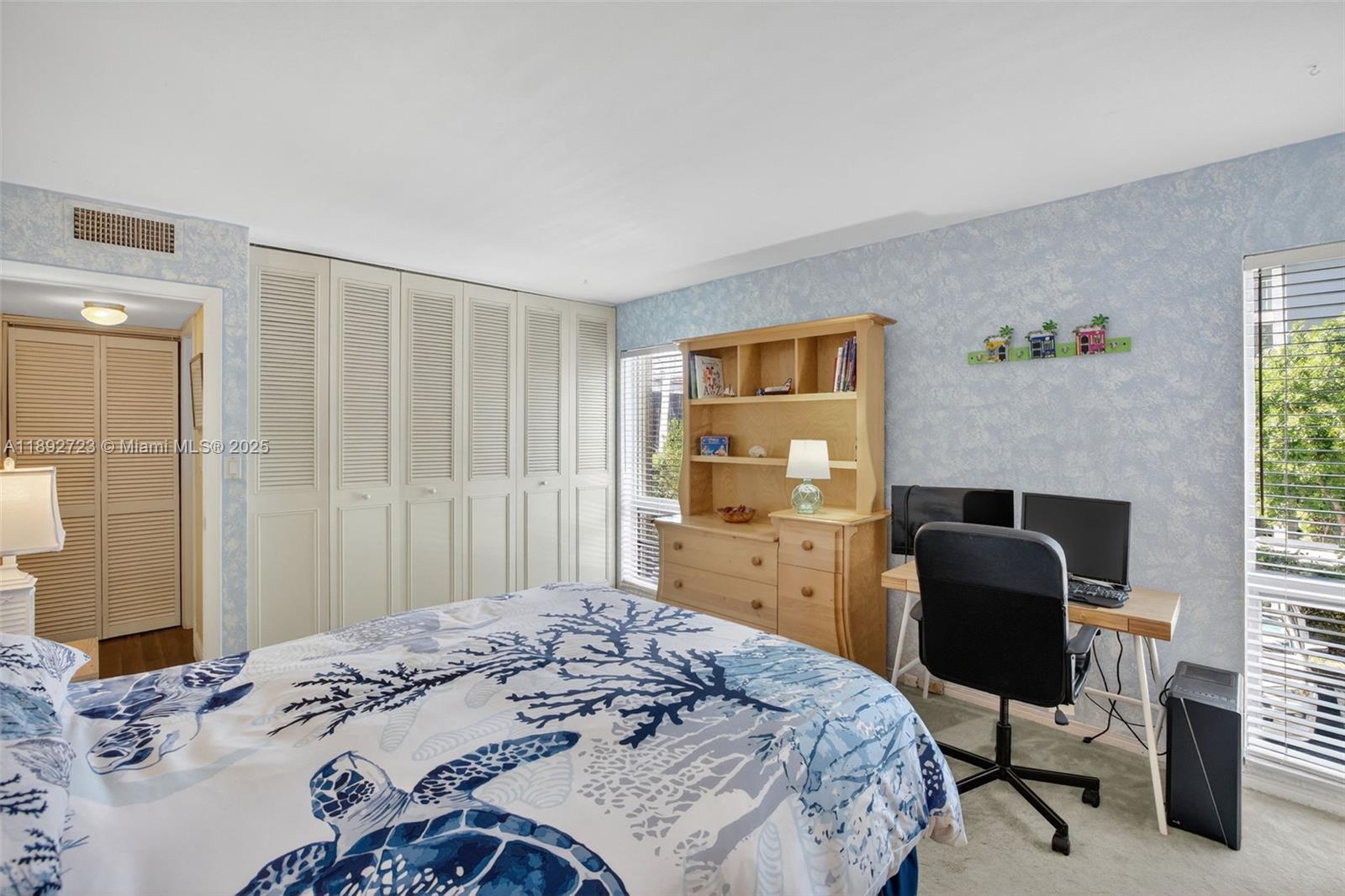 1700 SE 15th St #215 Fort Lauderdale, FL 33316 1700 SE 15th St #215 Fort Lauderdale, FL 33316