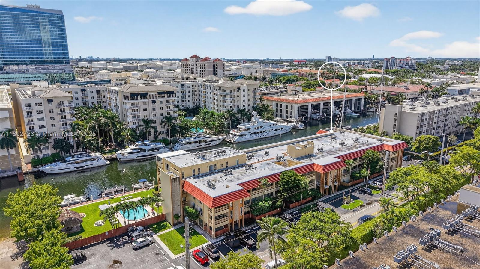 1700 SE 15th St #215 Fort Lauderdale, FL 33316 1700 SE 15th St #215 Fort Lauderdale, FL 33316