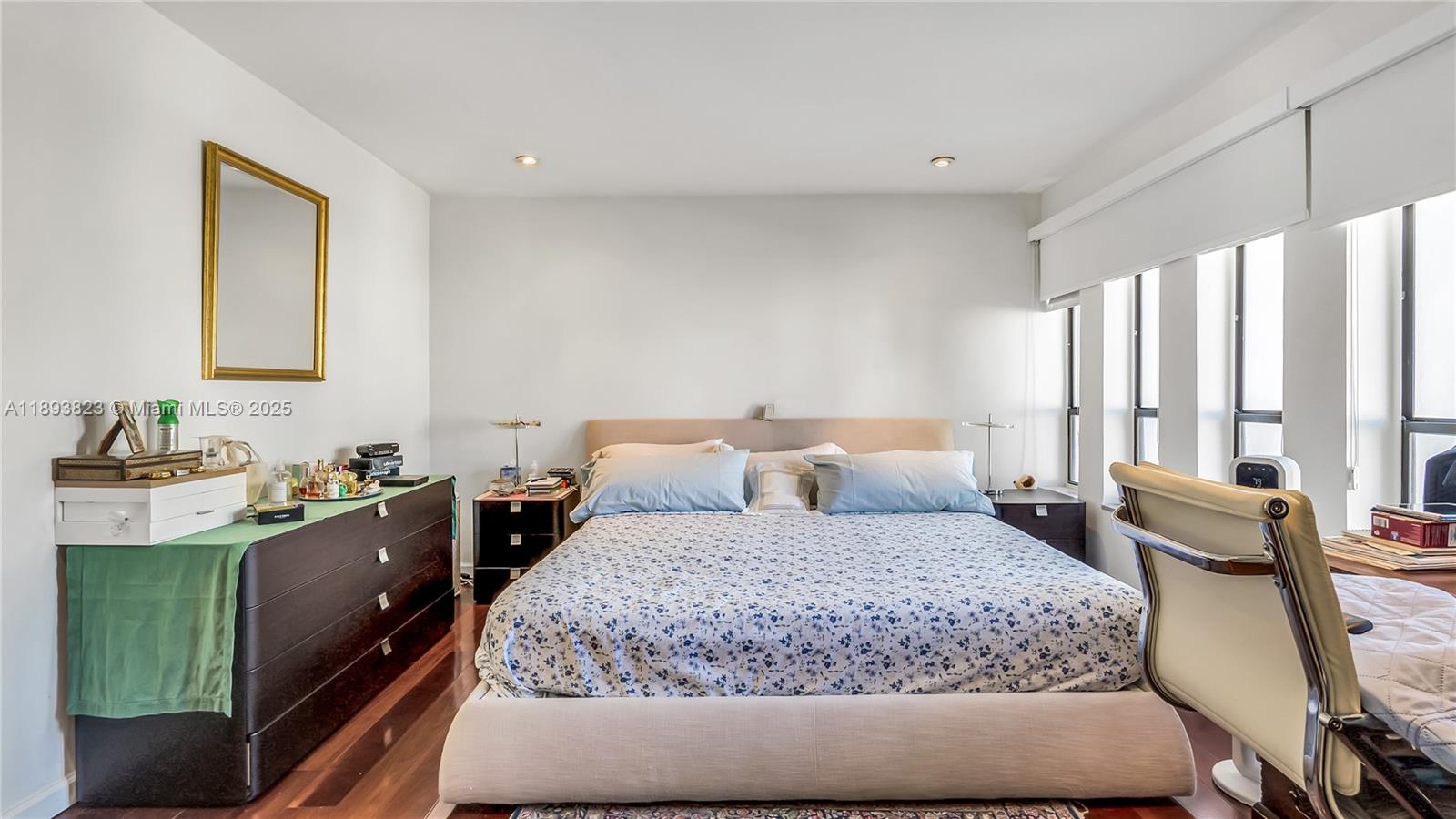 10090 Bay Hbr Ter #10090 Bay Harbor Islands, FL 33154