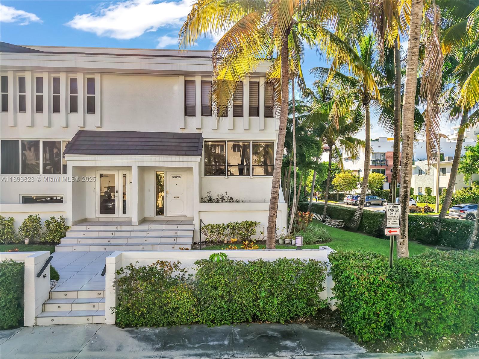 10090 Bay Hbr Ter #10090 Bay Harbor Islands, FL 33154