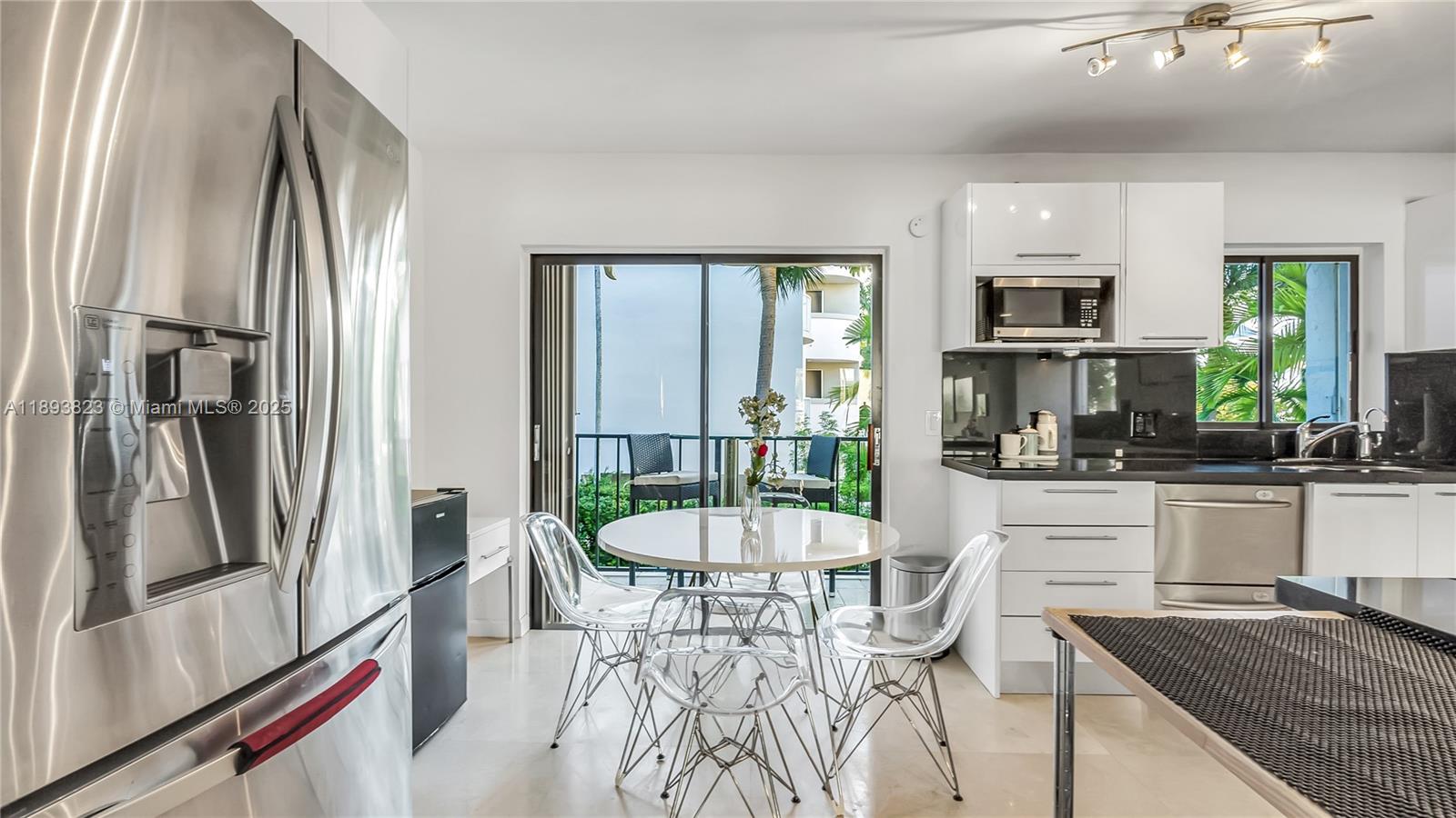 10090 Bay Hbr Ter #10090 Bay Harbor Islands, FL 33154