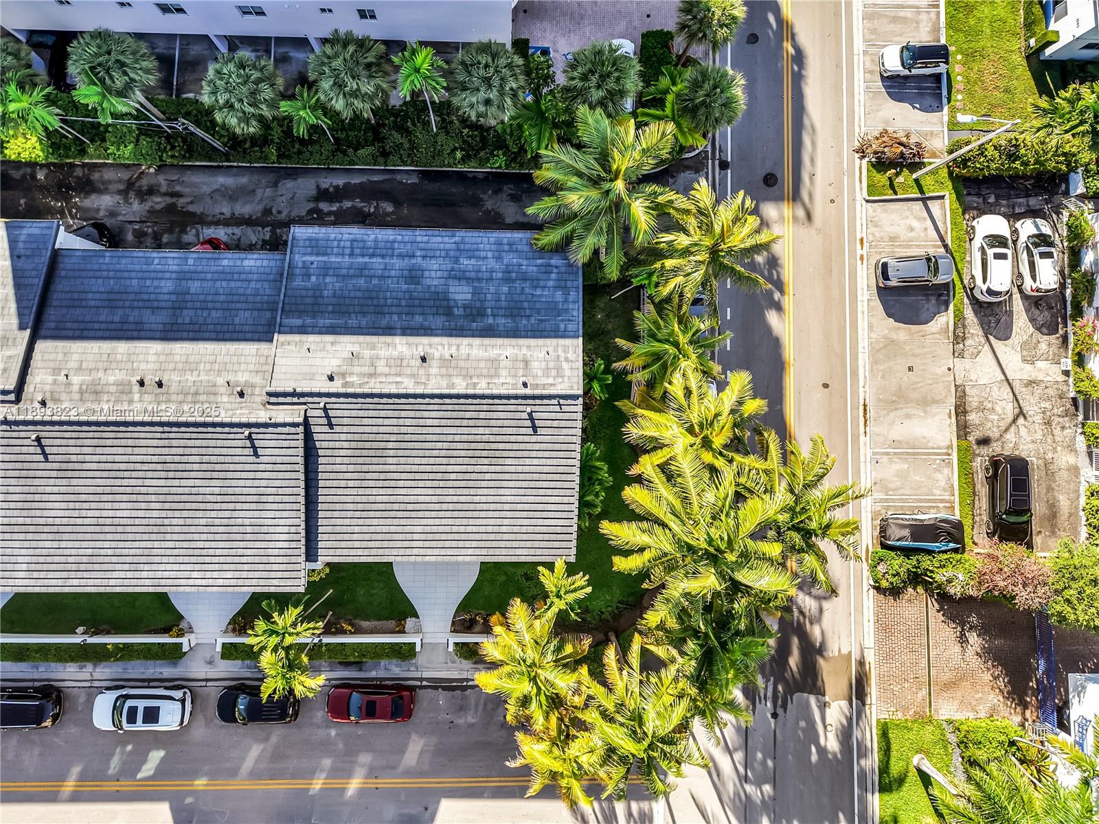 10090 Bay Hbr Ter #10090 Bay Harbor Islands, FL 33154