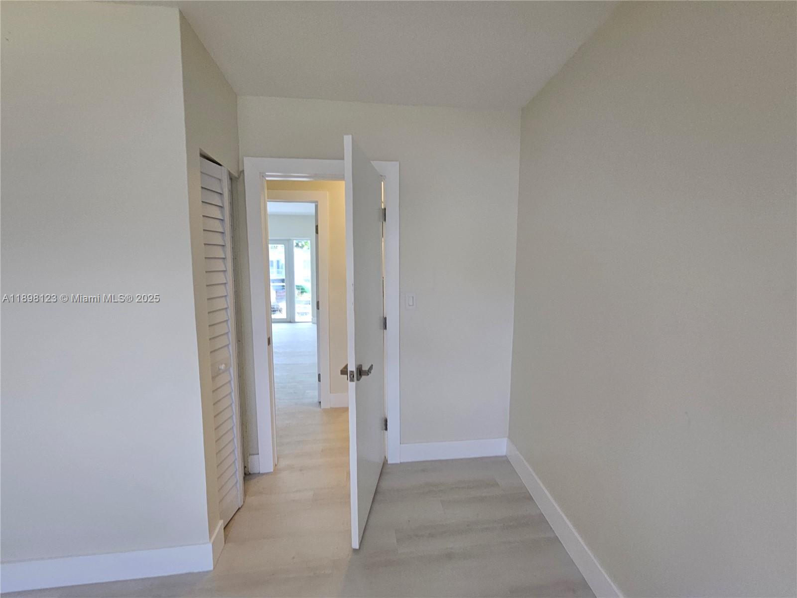 834 Raymond St Miami Beach, FL 33141