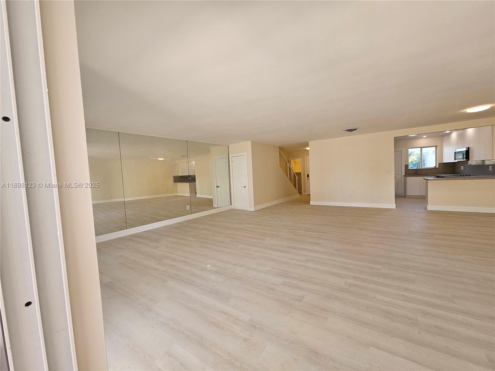 834 Raymond St Miami Beach, FL 33141