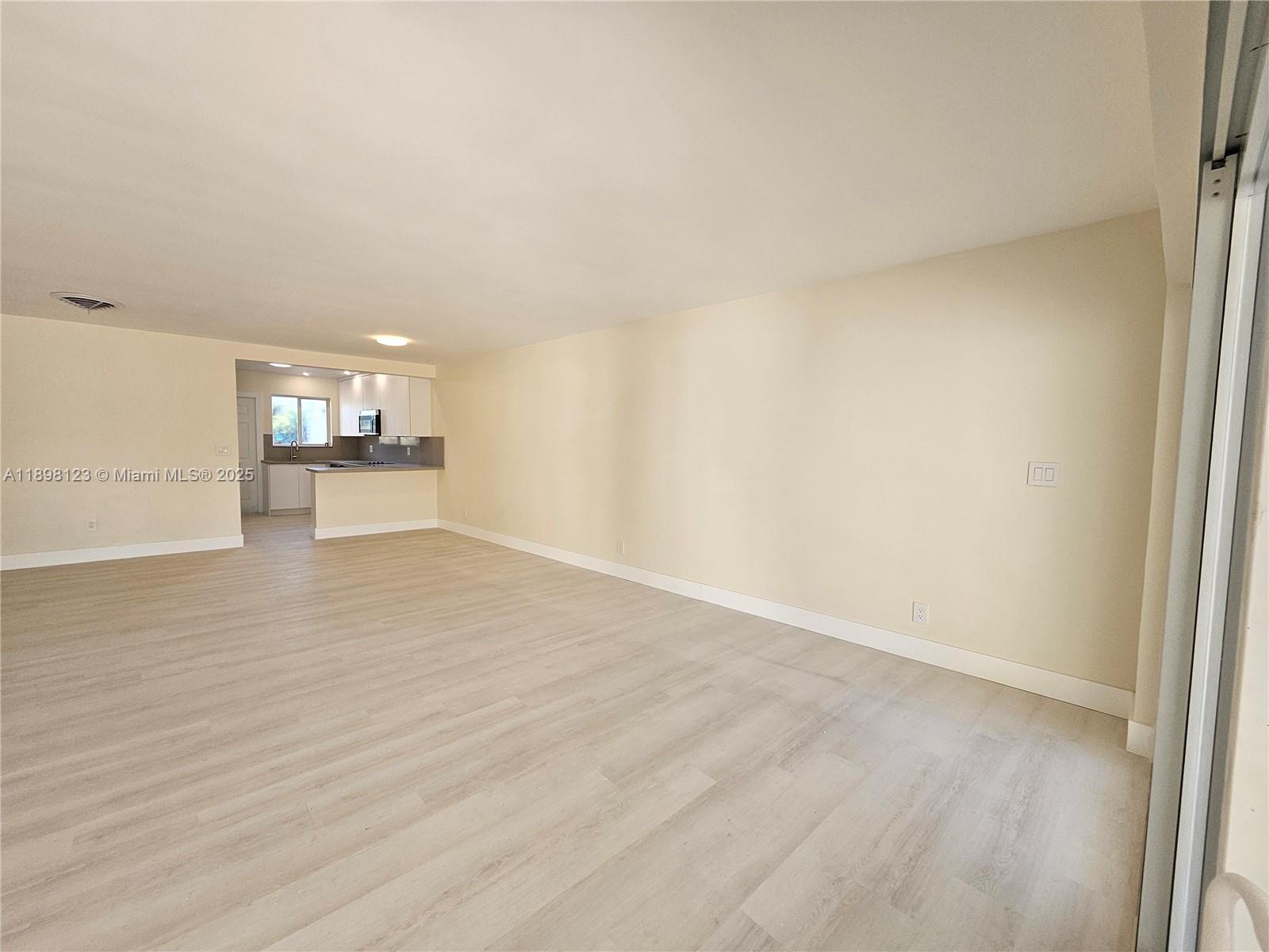 834 Raymond St Miami Beach, FL 33141