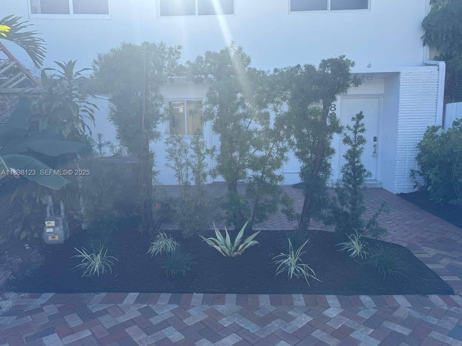 834 Raymond St Miami Beach, FL 33141