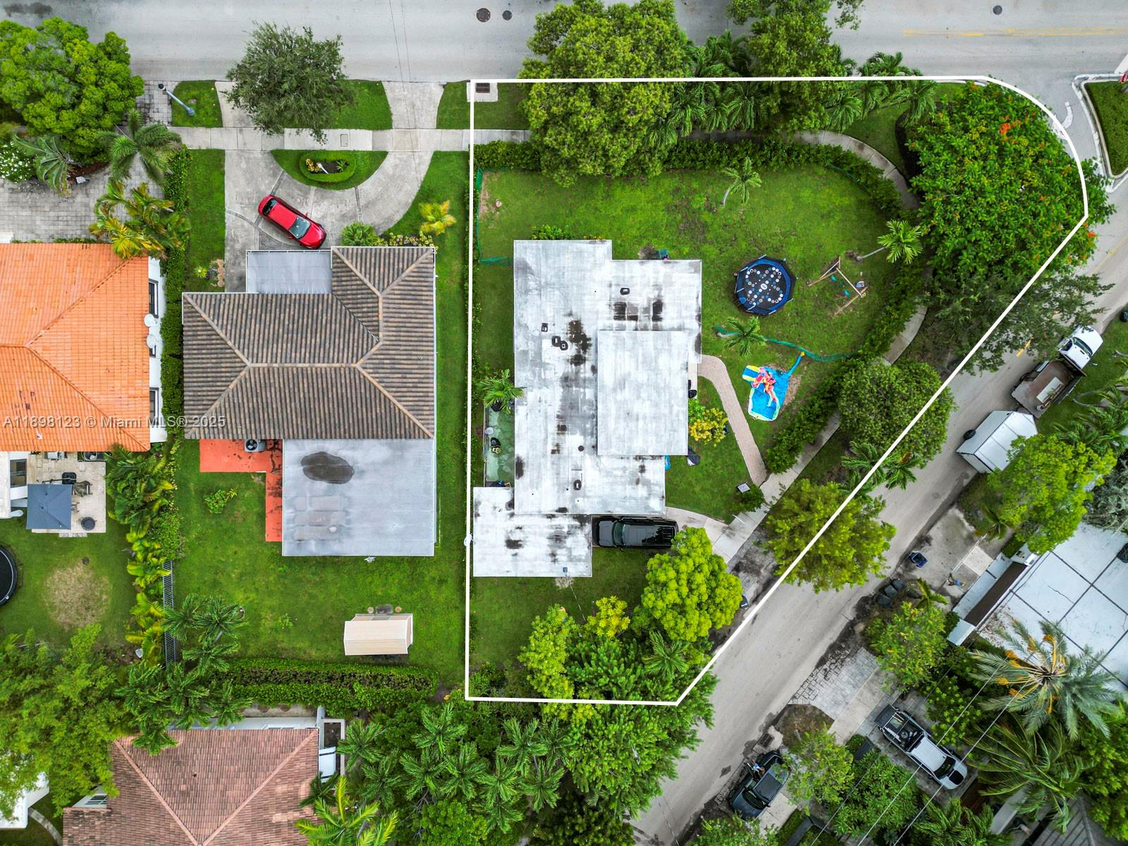 834 Raymond St Miami Beach, FL 33141