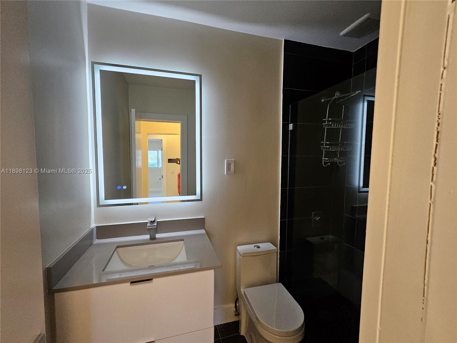 834 Raymond St Miami Beach, FL 33141