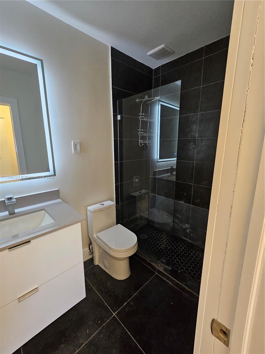 834 Raymond St Miami Beach, FL 33141