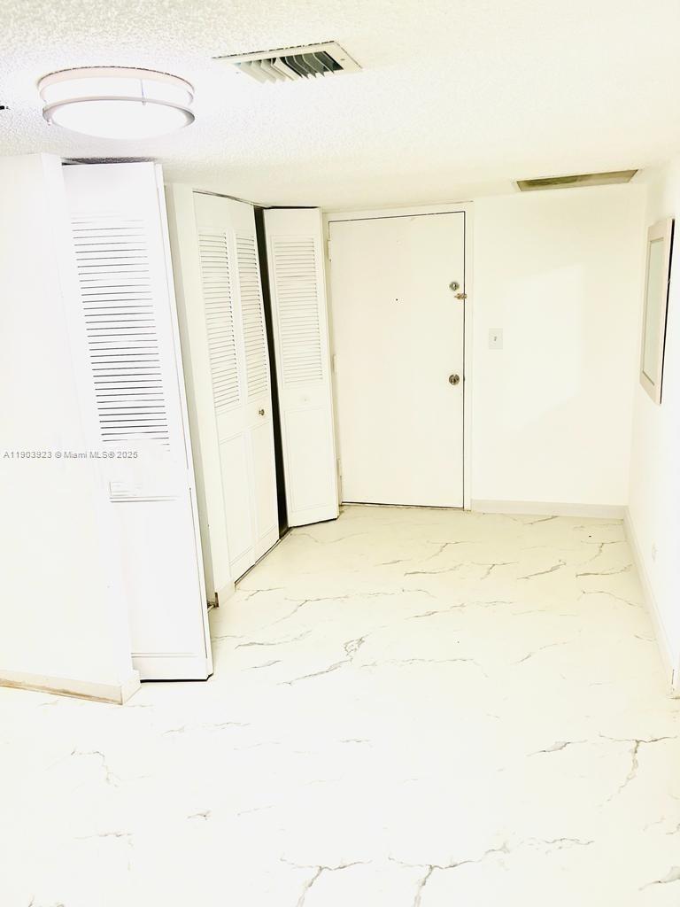 image Winston Towers3