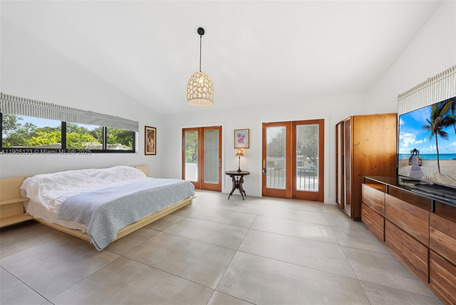 9200 NE 12th Ave Miami Shores, FL 33138