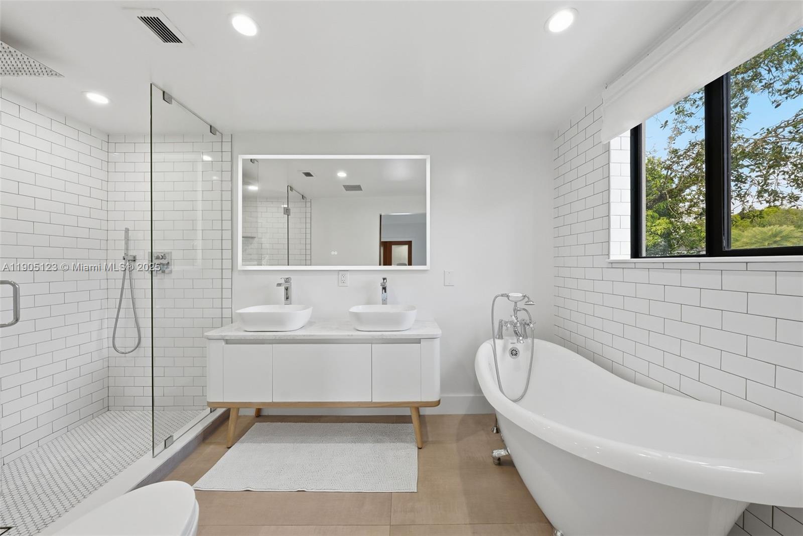 9200 NE 12th Ave Miami Shores, FL 33138