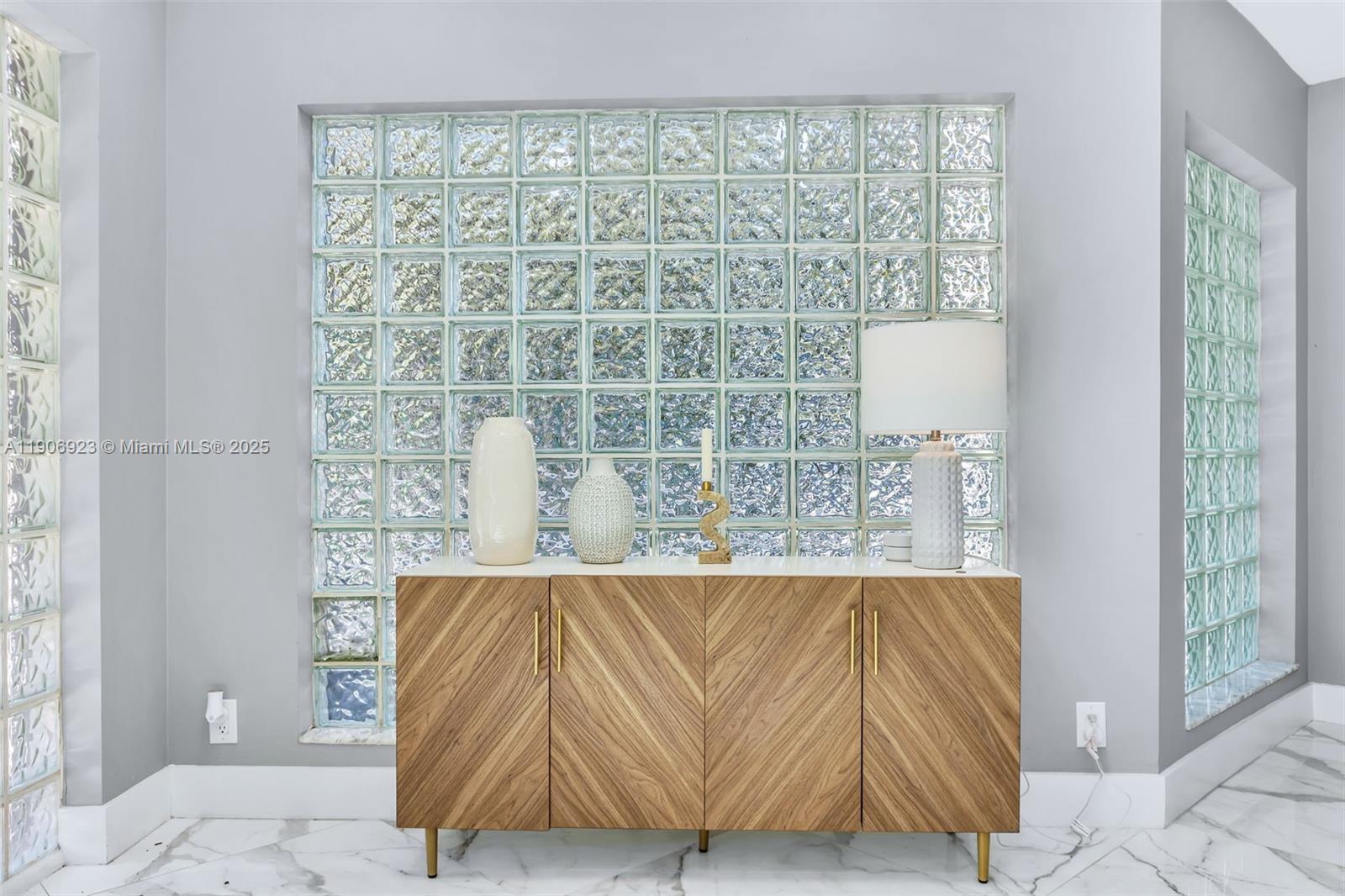 1030 SW 14th Ter Fort Lauderdale, FL 33312