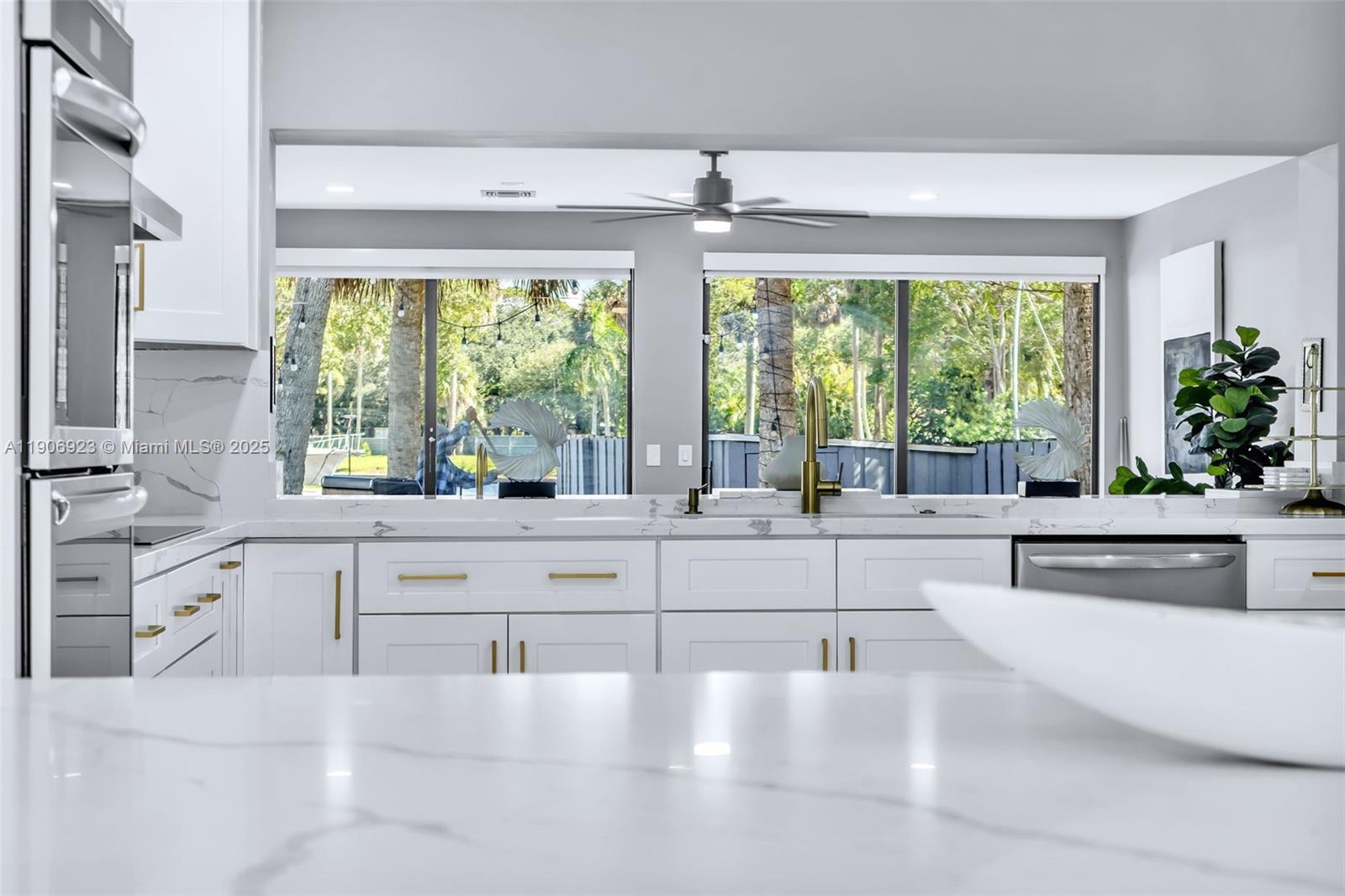 1030 SW 14th Ter Fort Lauderdale, FL 33312