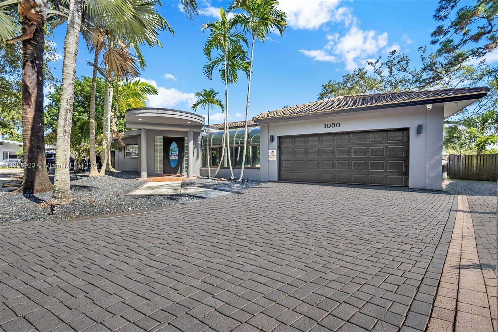 1030 SW 14th Ter Fort Lauderdale, FL 33312