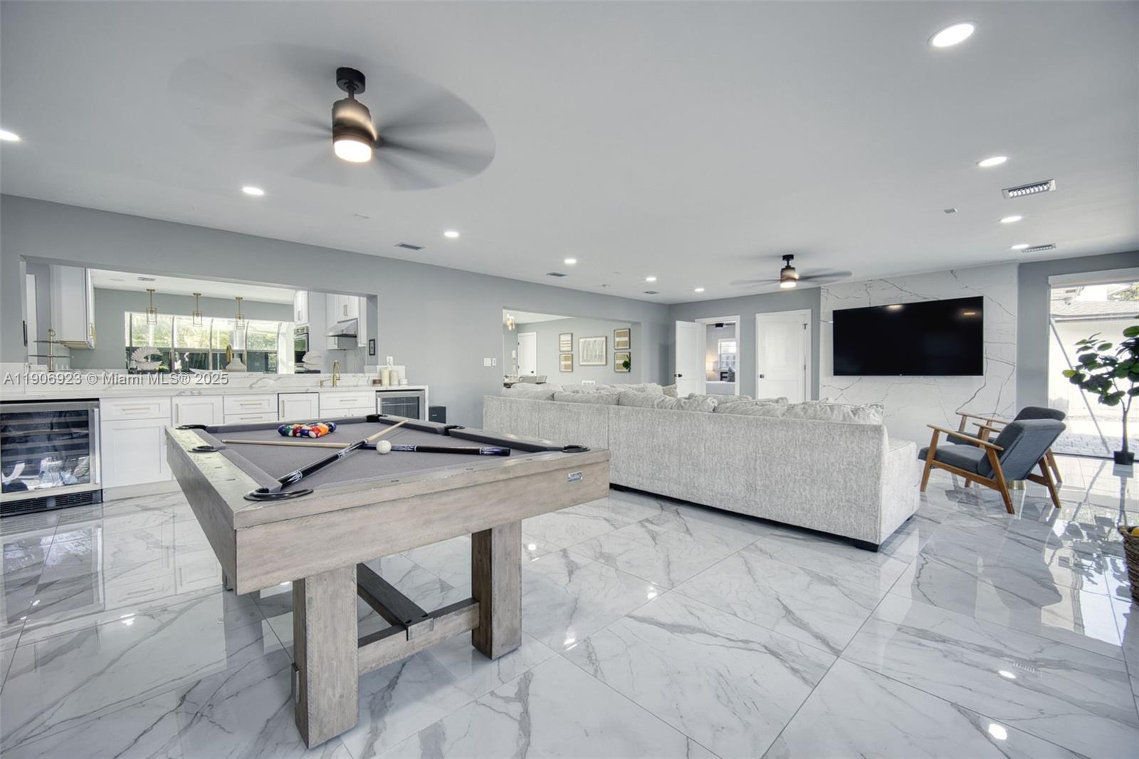 1030 SW 14th Ter Fort Lauderdale, FL 33312