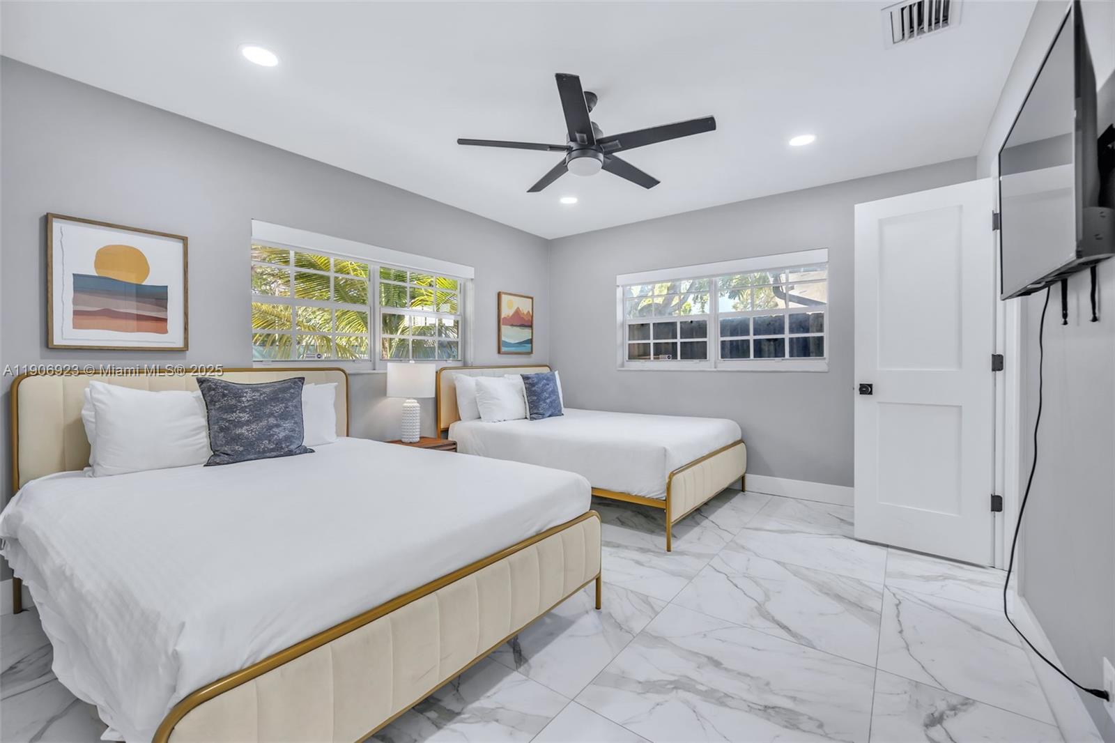 1030 SW 14th Ter Fort Lauderdale, FL 33312